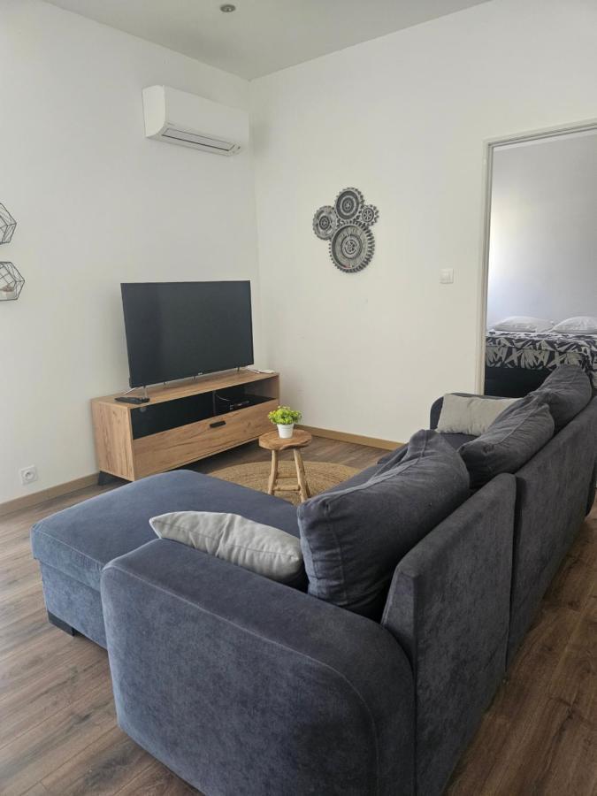 La Pergola 2 Apartment ลาการ์ดอัดเดมาร์ ภายนอก รูปภาพ