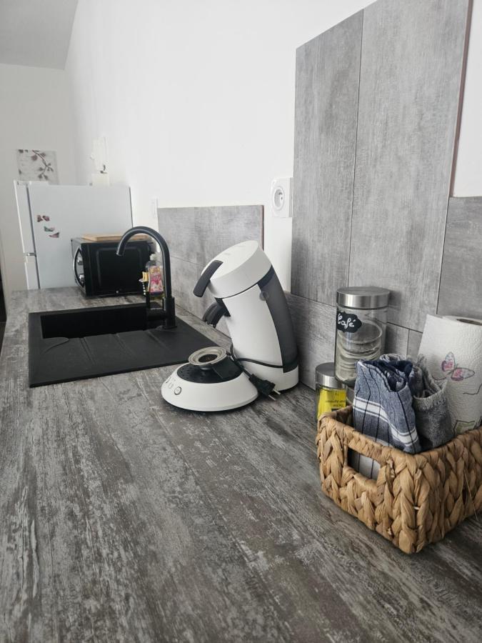 La Pergola 2 Apartment ลาการ์ดอัดเดมาร์ ภายนอก รูปภาพ